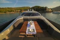 ALEMIA yacht charter: Dehors dining at bow