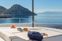 SEA-WOLF yacht charter: Bow - Sunbathing